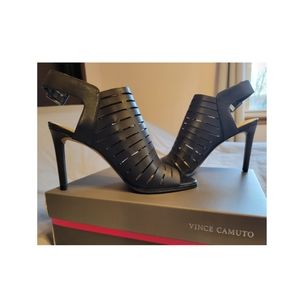 Vince Camuto Jaxline Heeled Sandals Size 8